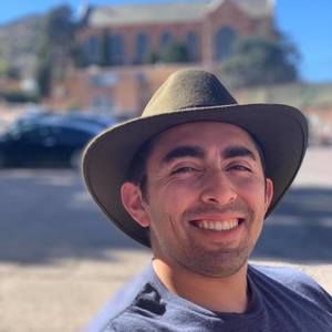 Meet your Posher, Evan